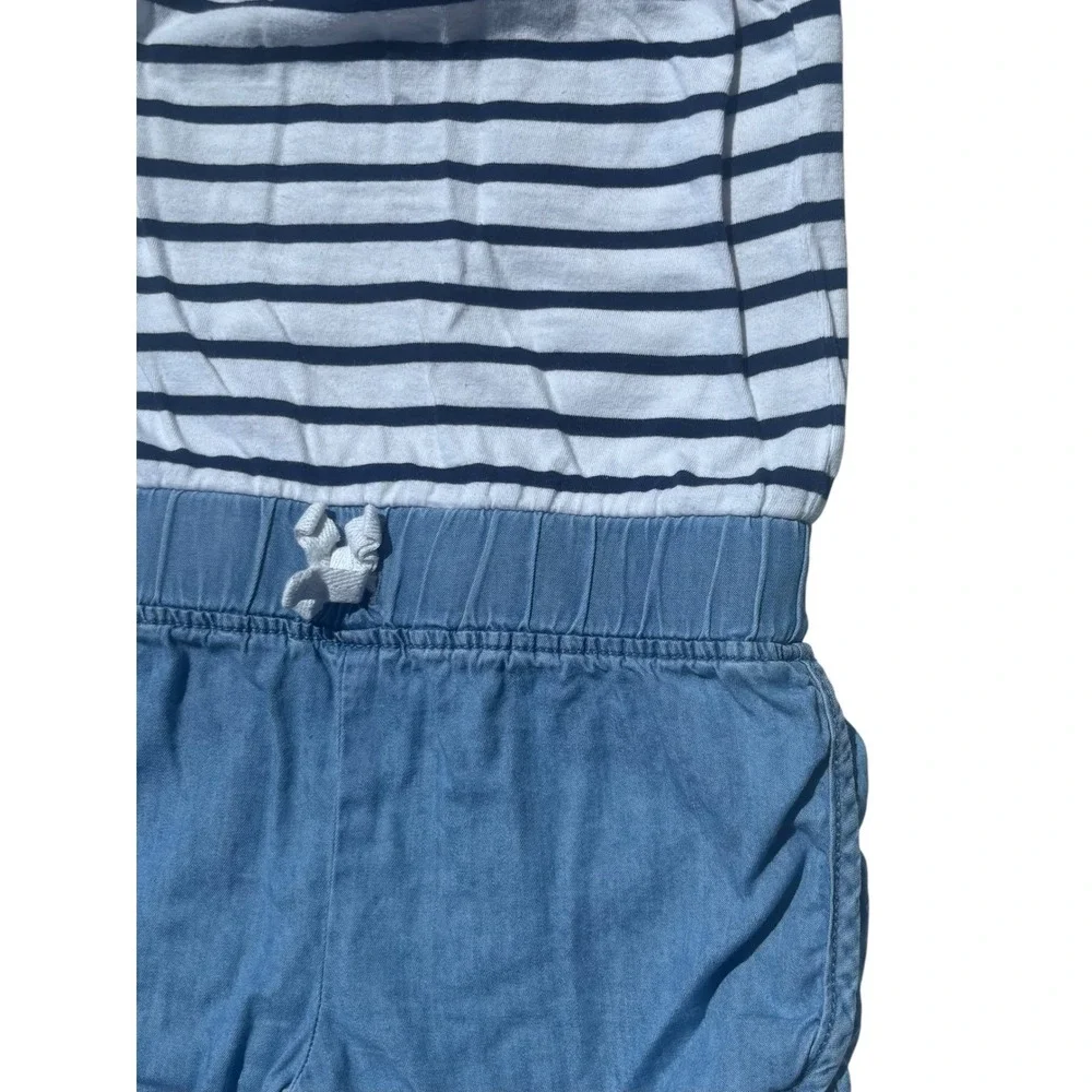 OshKosh B'gosh Romper Toddler 2T Blue White Excellent Striped Ruffle Chambray‎